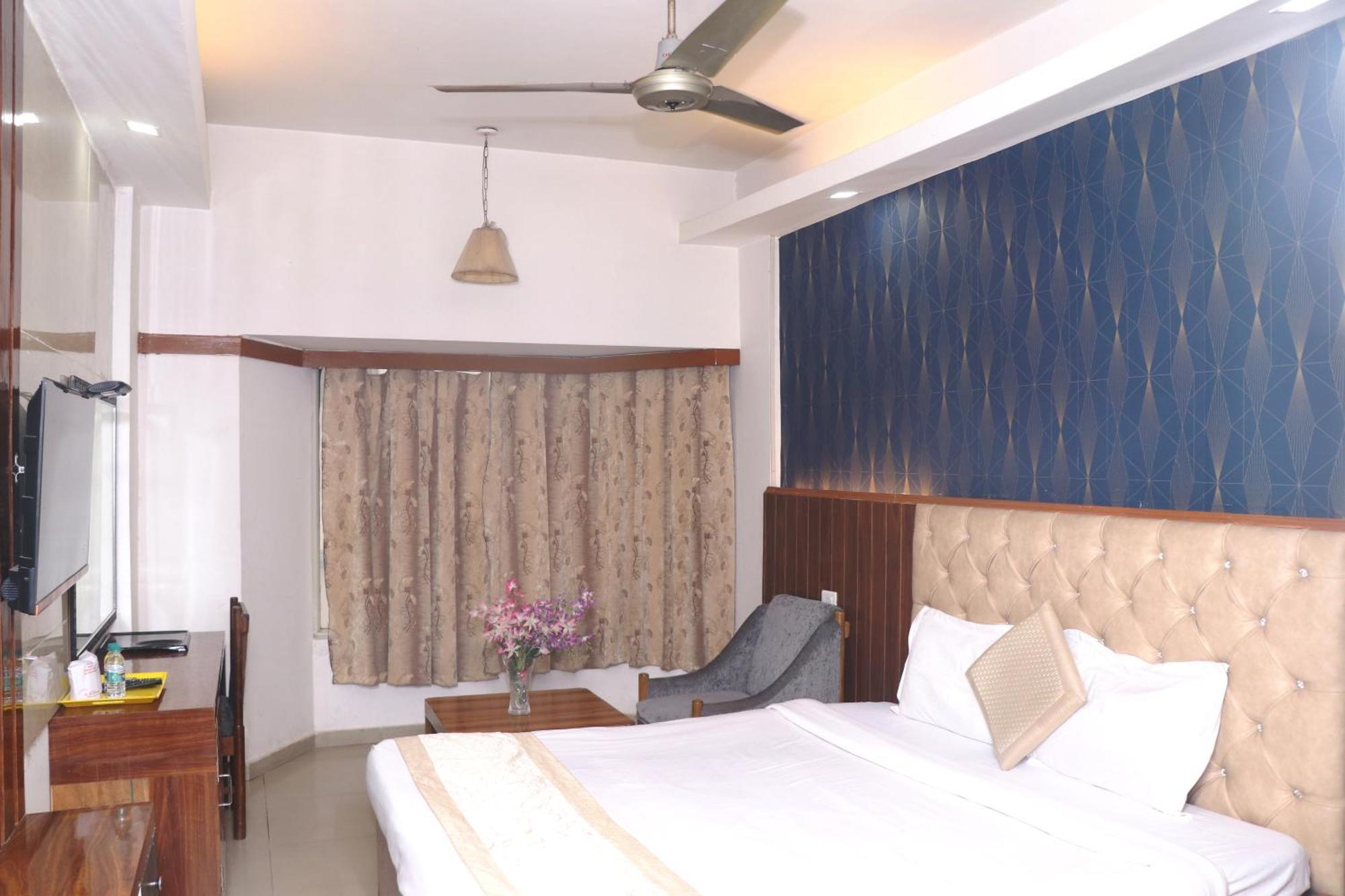 Hotel Samrat International Patna  Exteriör bild