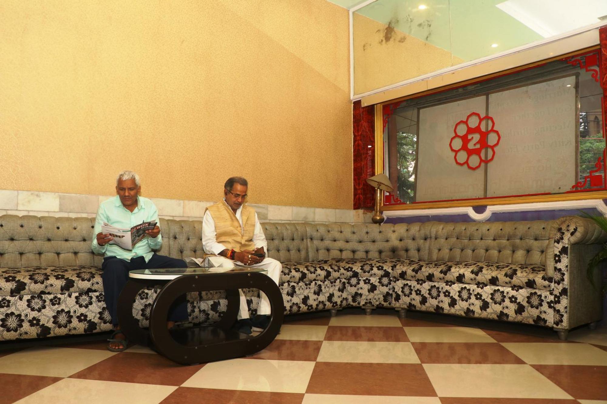 Hotel Samrat International Patna  Exteriör bild