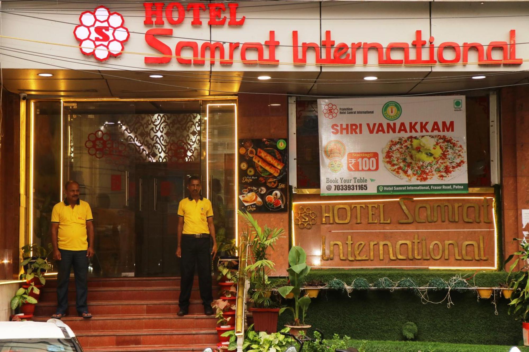 Hotel Samrat International Patna  Exteriör bild